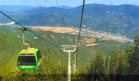 silver mountain gondola hours.